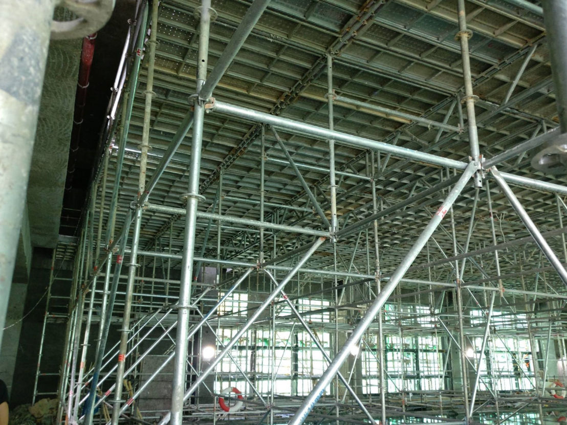 金屬棚架(Metal scaffolding)可迎合多個行頭。